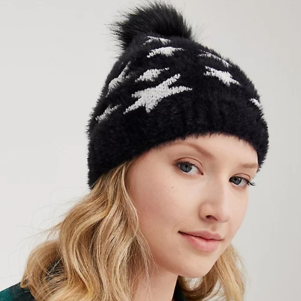 TORRID Pom Beanie - Allover Stars NWT